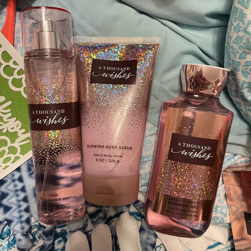 Bundle - Picture 2 of 2